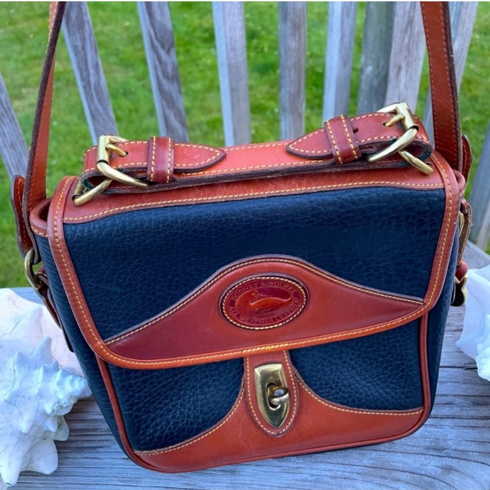 Vintage Dooney & Bourke Crossbody Bag